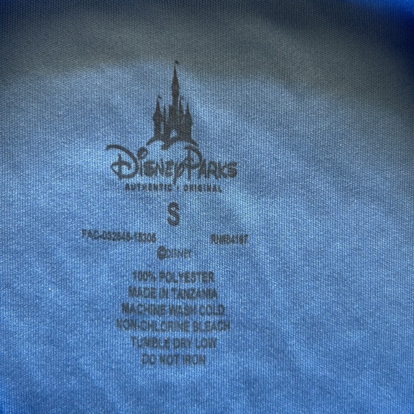 Run Disney Cinderella Light Blue "RUN PRINCESS RUN" Short Sleeve T-Shirt Size S - Picture 7 of 9